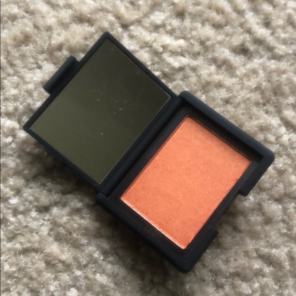 Nars Taj Mahal blush